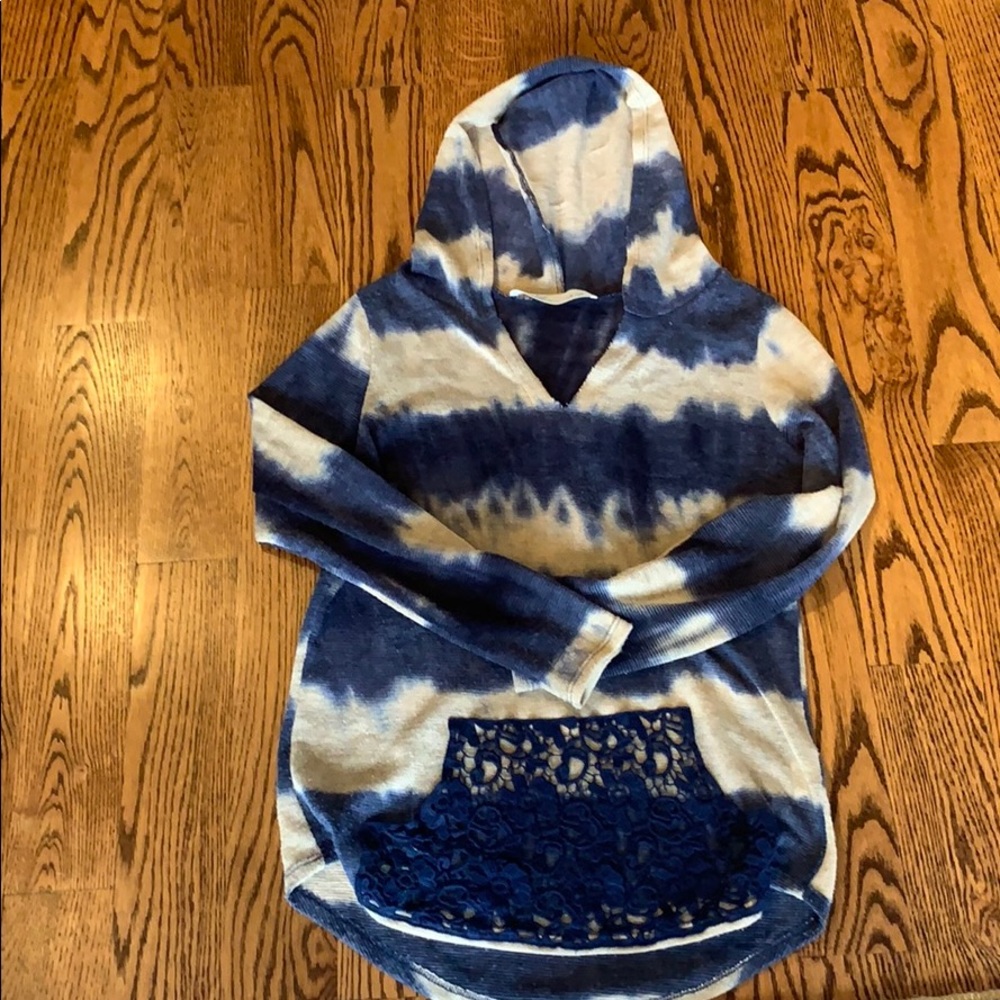Vintage Havana Ladies Sweater